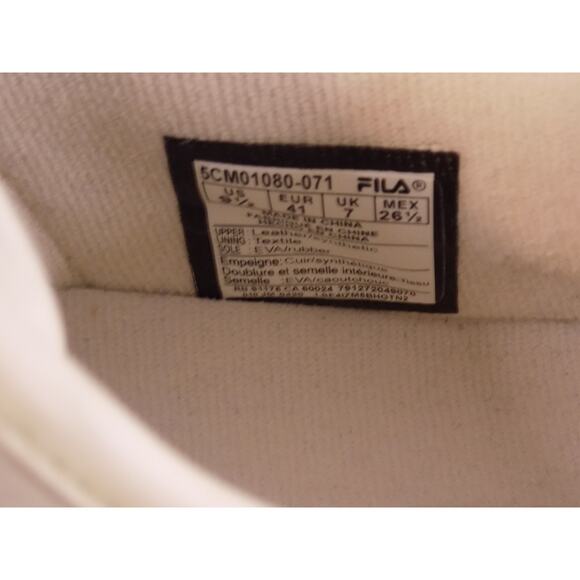 Fila Disrupter Court Womens size 9.5 Gardenia and Metallic Silver - Picture 6 of 6